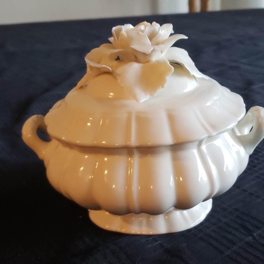 Antique Reflections Gravy Boat with Rose Handle.